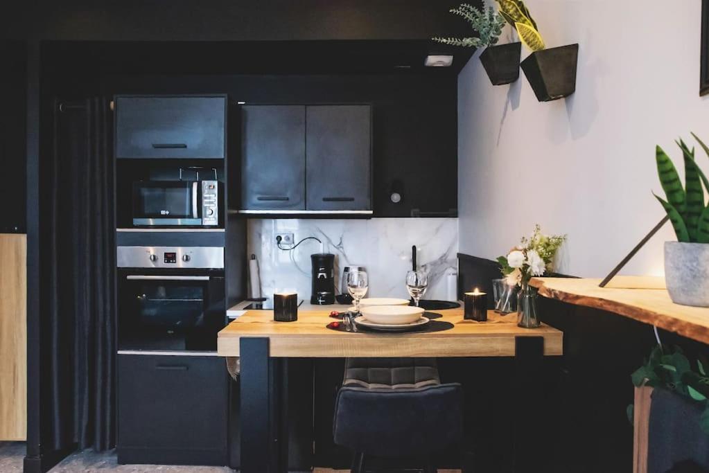 Love Room, La Douce Angevine อองเชร์ ภายนอก รูปภาพ